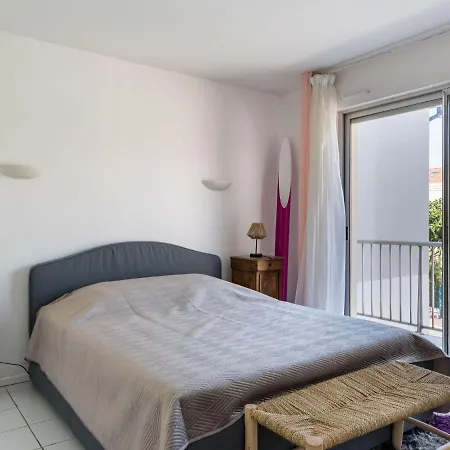 La Petite Sourdis By Interhome بيت للعطل
